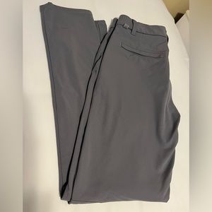 LULULEMON Men's Commission Pant Classic Warpstreme - gray color 32x34
